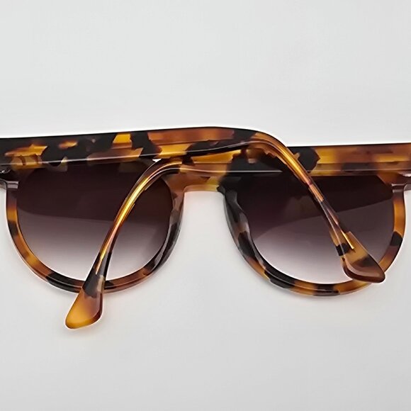 Thierry Lasry Excity 252 Tokyo Tortoise Frame Grey Gradient Lens Sunglasses 54mm main image 7